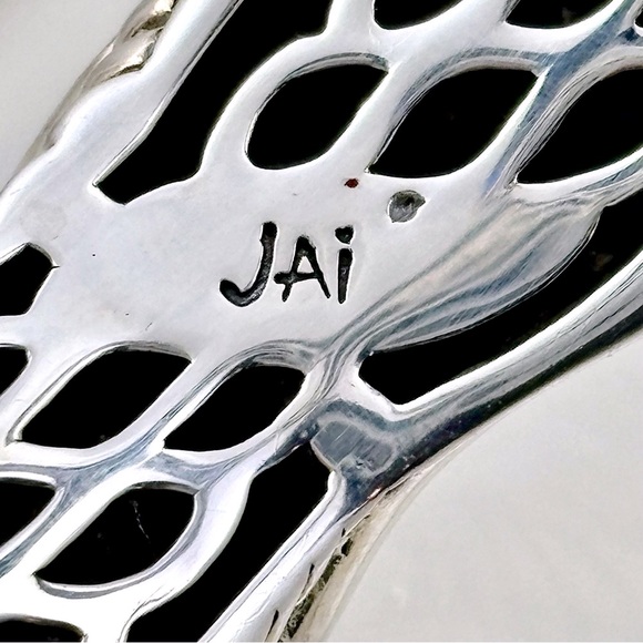 JAI by John Hardy Vintage Sterling Swirl Hinged Bracelet - Picture 6 of 7